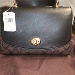 Coach Signature Tilly